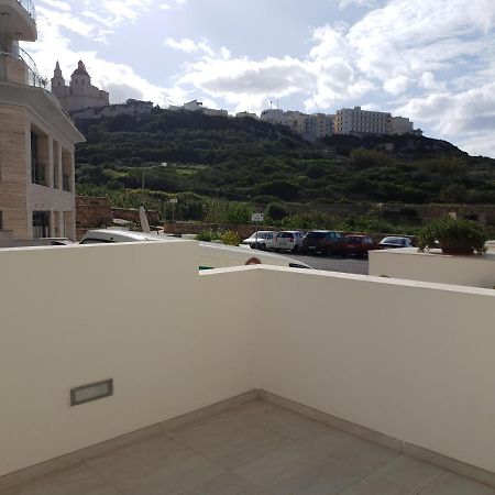 A New Ground Floor Maisonette - Mellieha Bay Is-Sellum Bagian luar foto