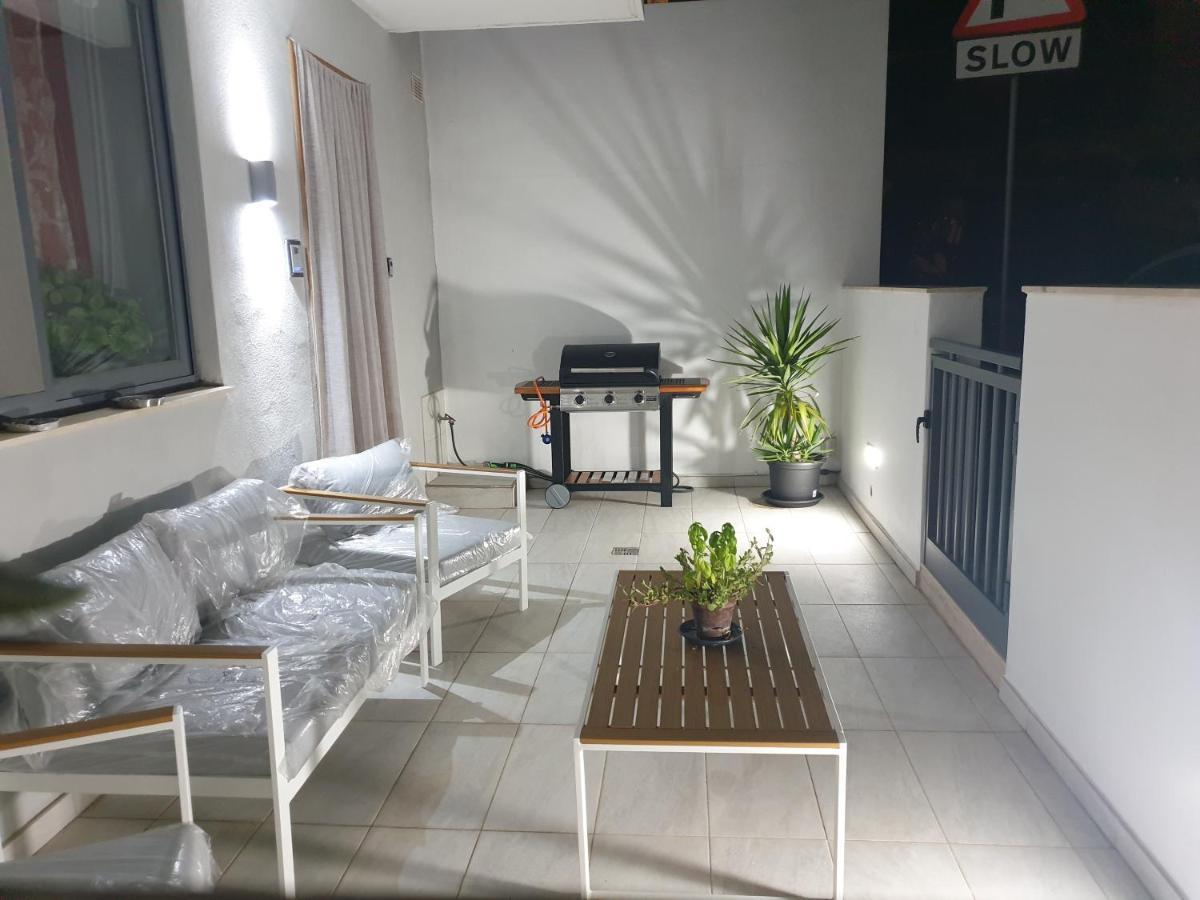 A New Ground Floor Maisonette - Mellieha Bay Is-Sellum Bagian luar foto