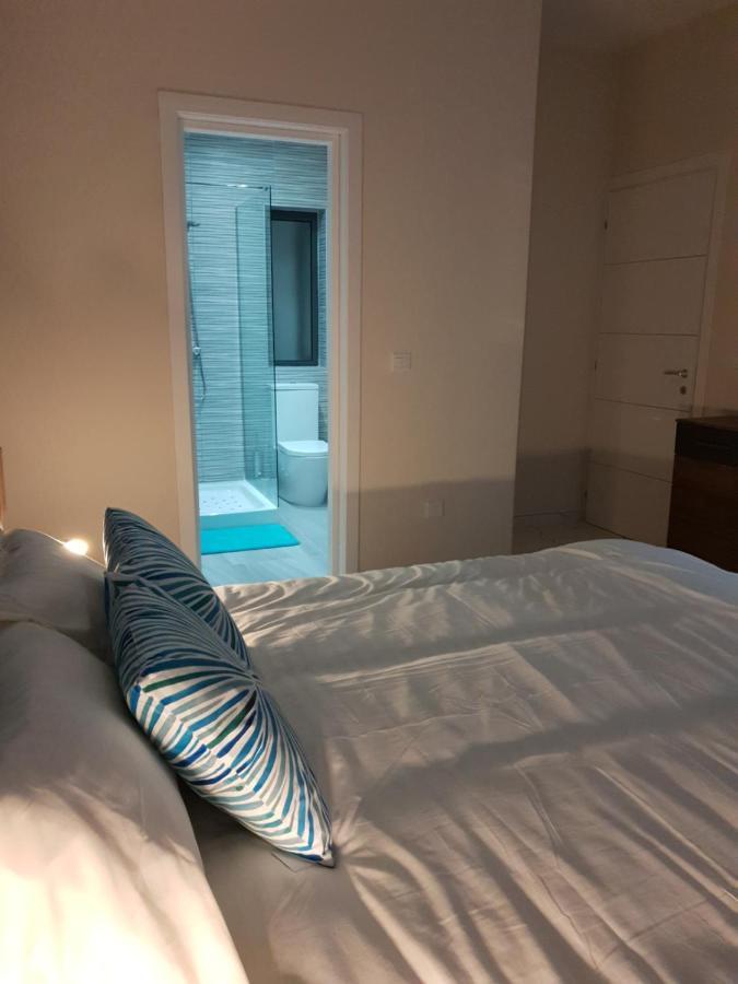 A New Ground Floor Maisonette - Mellieha Bay Is-Sellum Bagian luar foto