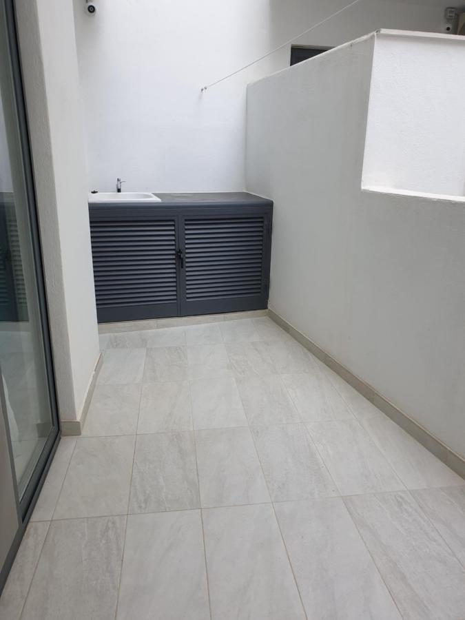 A New Ground Floor Maisonette - Mellieha Bay Is-Sellum Bagian luar foto