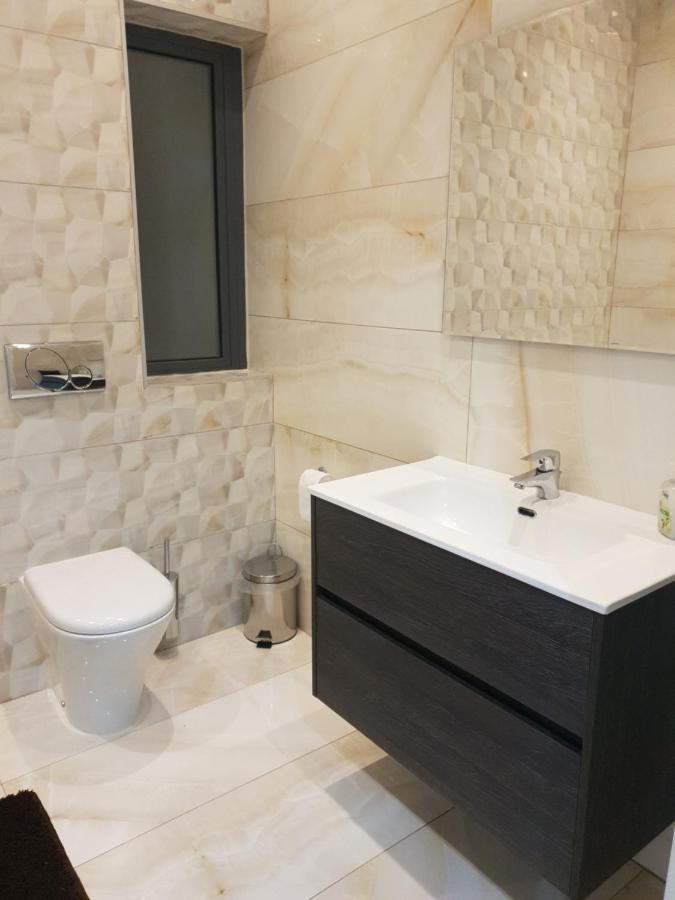 A New Ground Floor Maisonette - Mellieha Bay Is-Sellum Bagian luar foto
