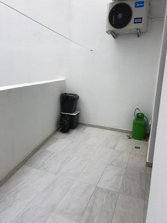 A New Ground Floor Maisonette - Mellieha Bay Is-Sellum Bagian luar foto